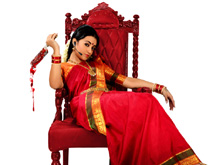 Trisha Nayaki Movie Latest Photos